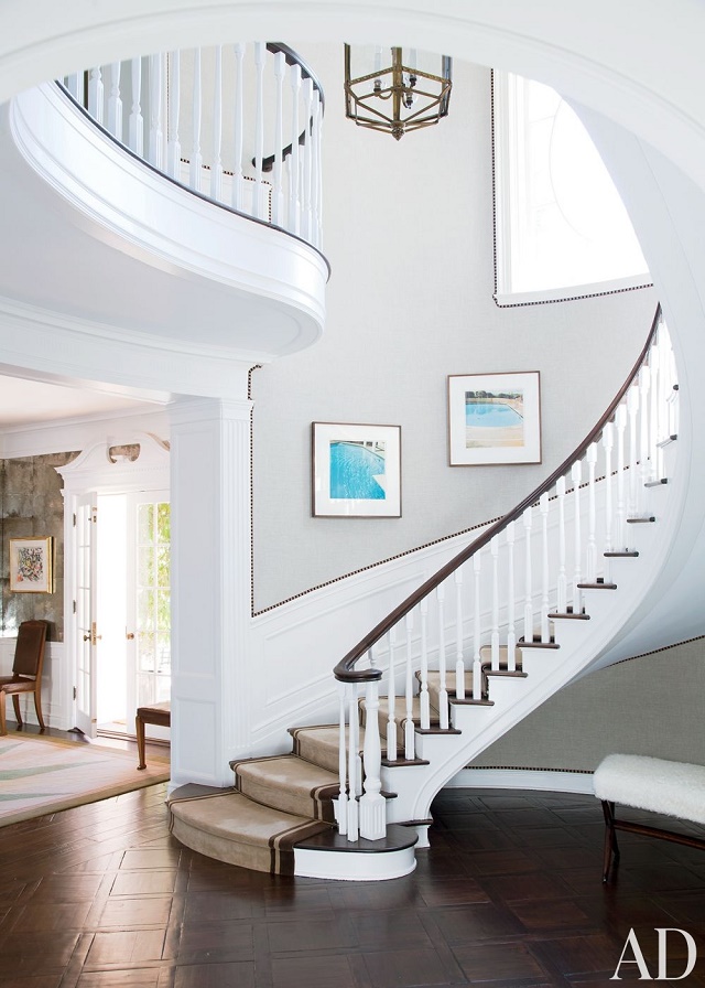 traditional-staircase-hallway-peter-dunham
