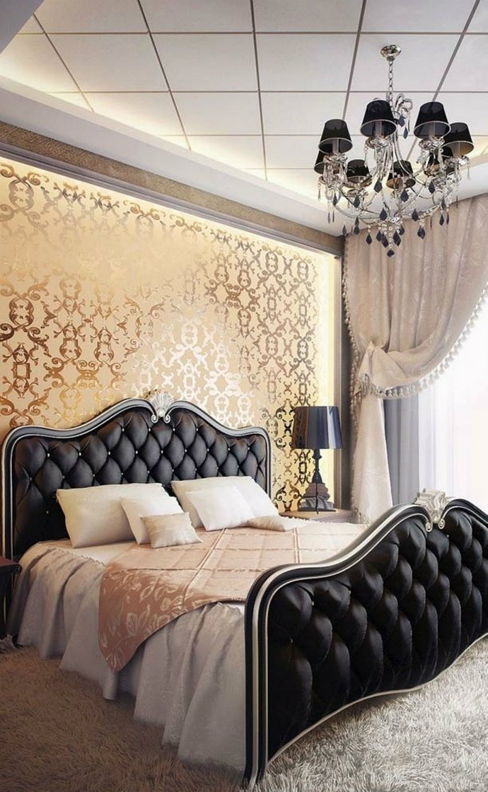 Mid-century modern gold wallpaper Home Design Ideas