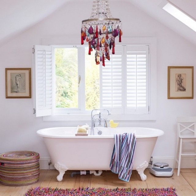 top-bathroom-chandeliers
