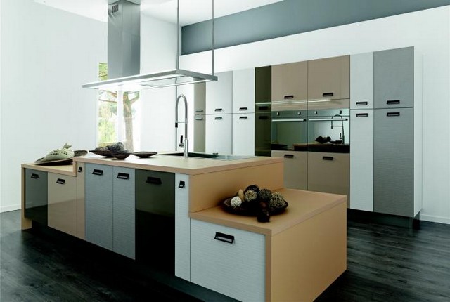 Comera kitchen (1)