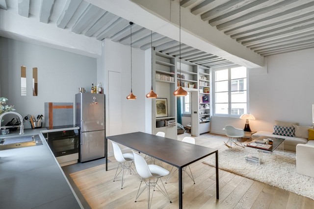 Home Interiors: Contemporary Classic Apartment in Paris