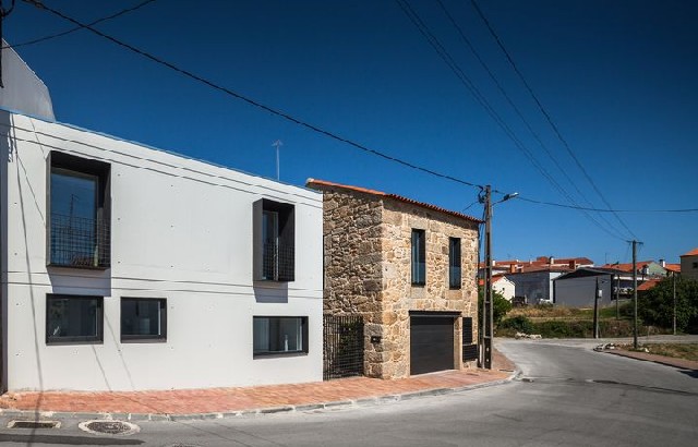Rural and Urban Lifestyles House JA in Portugal