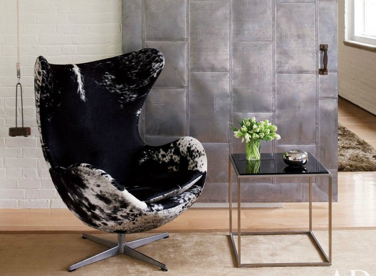chairs to a mid-century modern home design 20