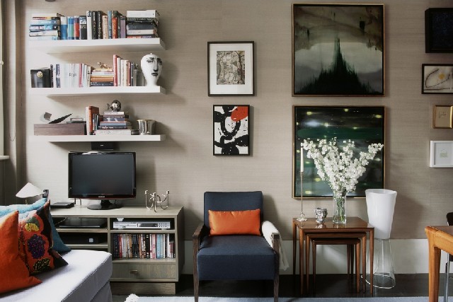 Mid-century Modern Home Design Ideas by BRUDNIZKI Parson's Green, London Residential Living Area