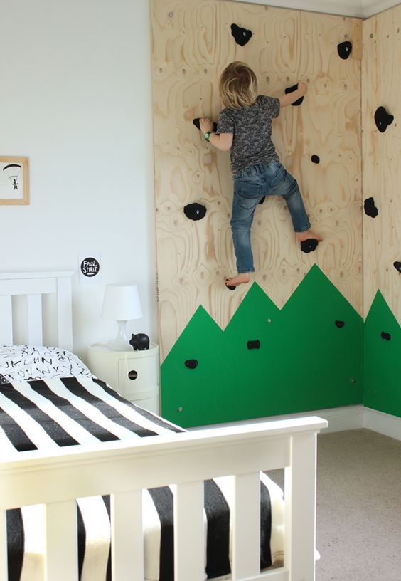 Colorful wall decor ideas for your kids