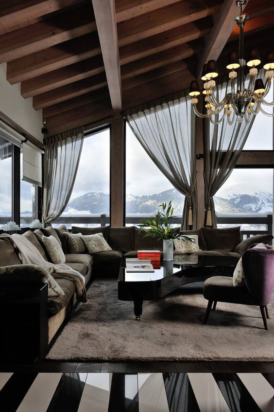 Home Design projects: A Sophisticated Deco Chalet