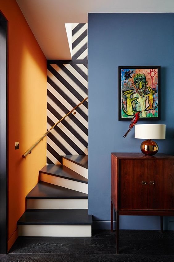 10 Bold Spiral Staircase that you’ll want at home