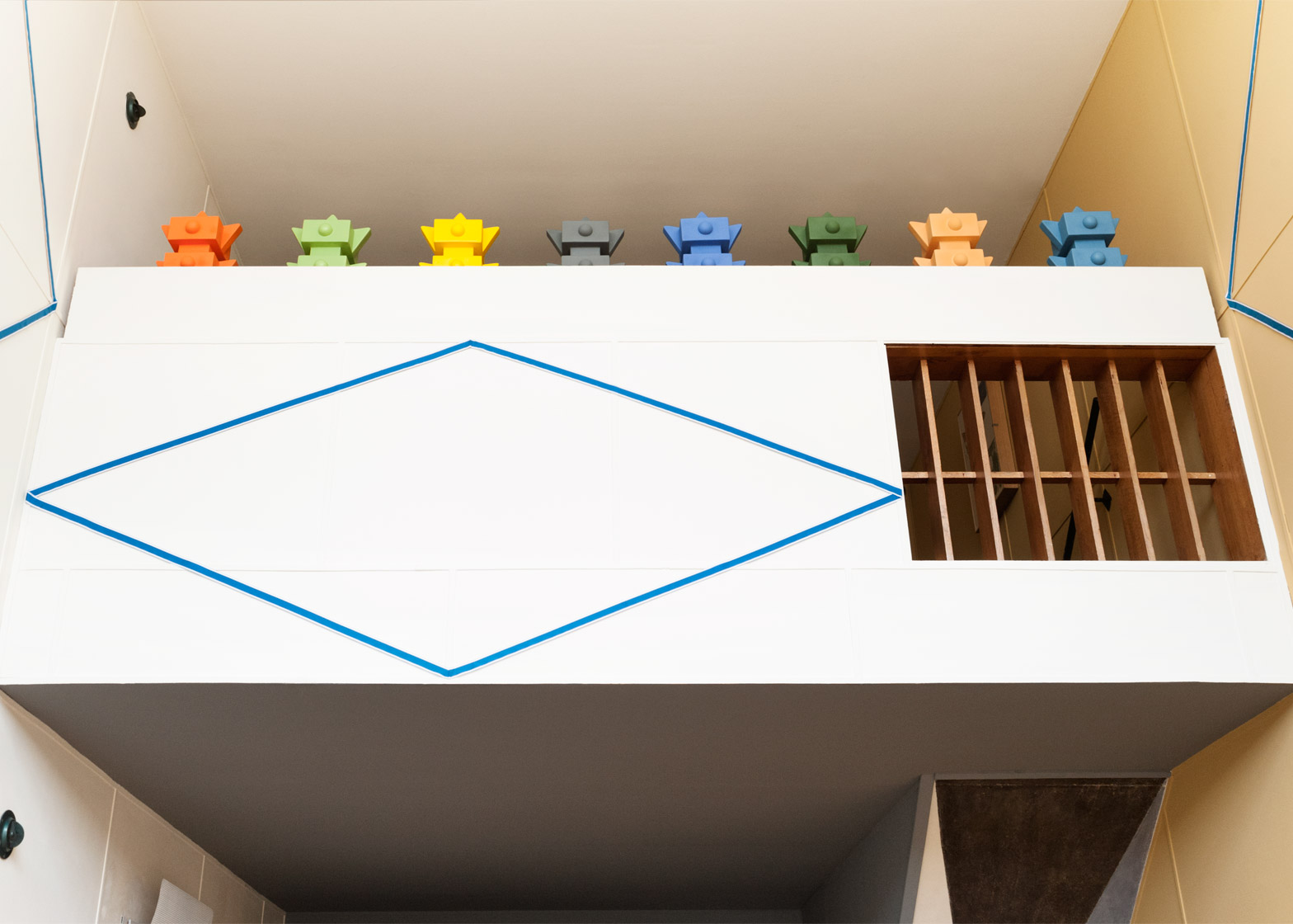 Cool apartment with different color combinations by Mendini