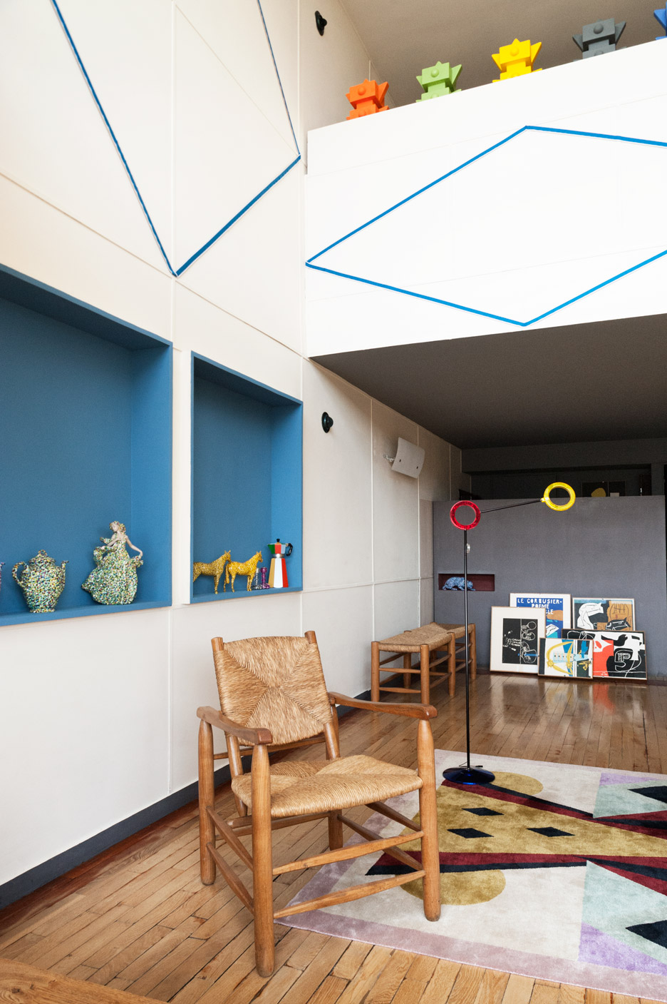 Cool apartment with different color combinations by Mendini
