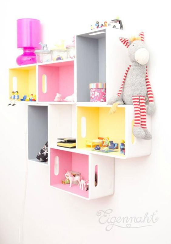 Colorful wall decor ideas for your kids