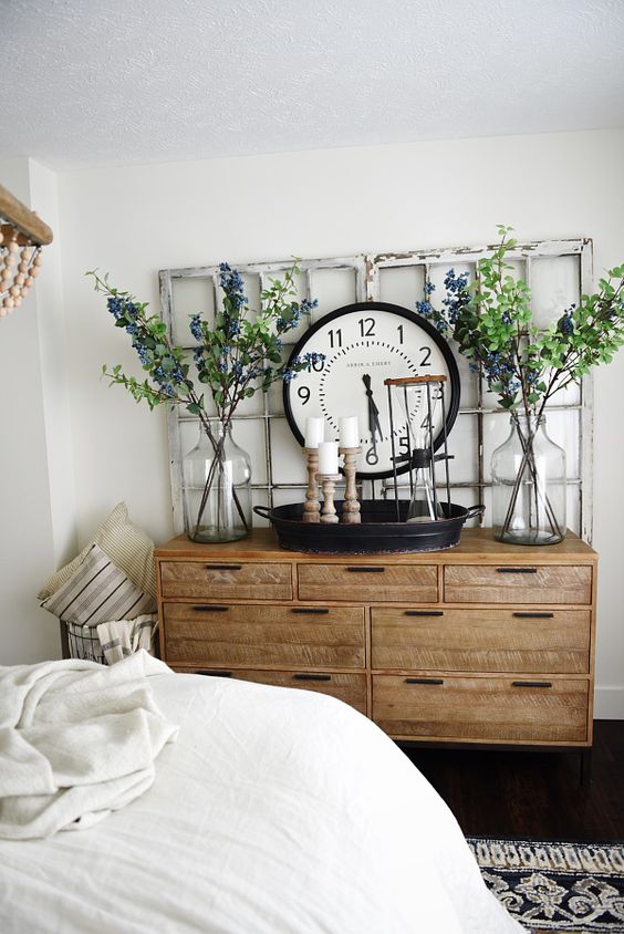 10 pretty room ideas using clocks that you’ll love