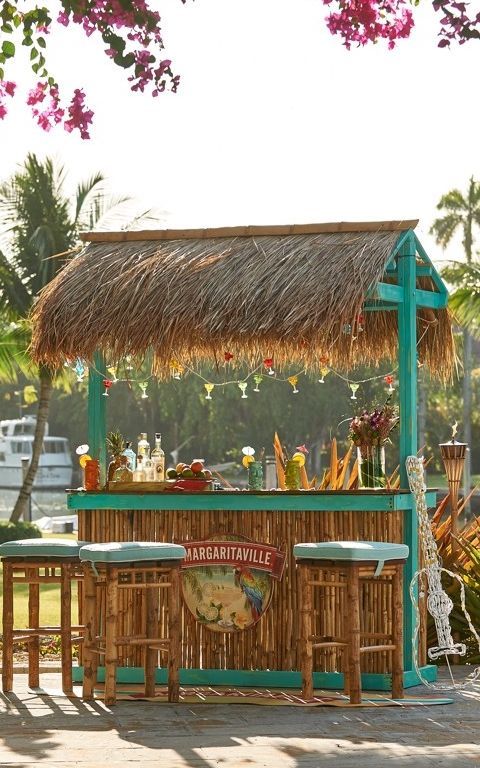 10 Hospitality projects with alternative Tropical Decor