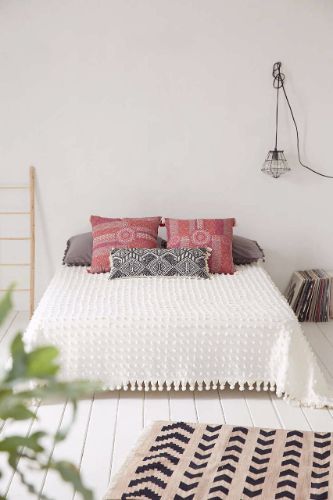 10 boho home design ideas to achieve in the fall bohemian bedtime.