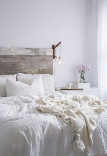8 ideas on bedroom designs rustic barnwood headboard