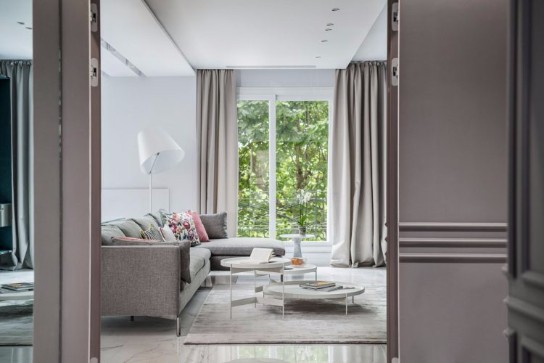 See this Modern Home Design with a Midcentury Touch in Paris