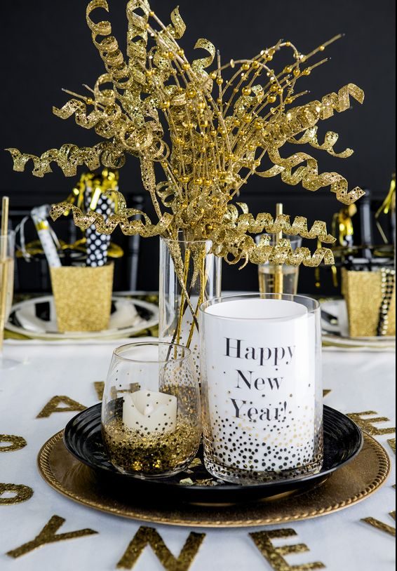 Awesome Must-haves for Your New Year's Eve Party